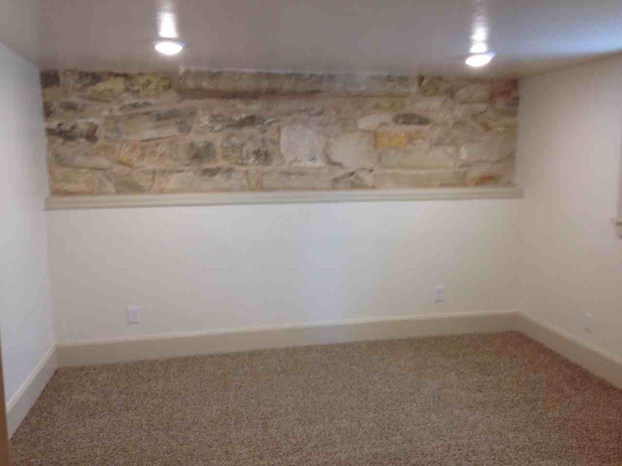 98 Nw - Photo 4 of 5