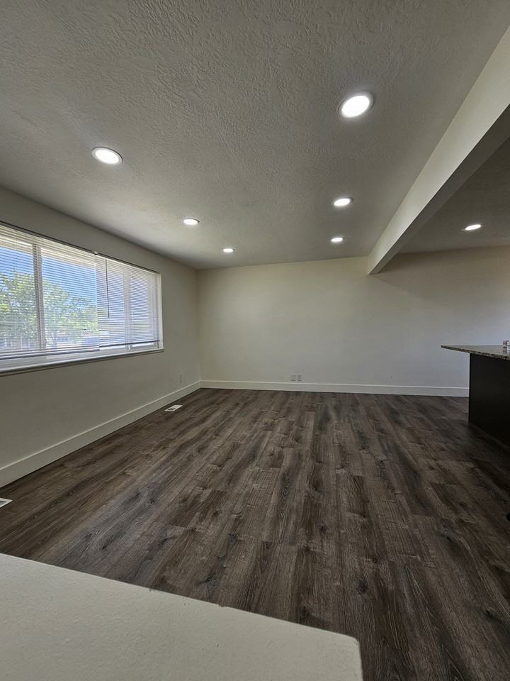7506 Sw - Photo 6 of 13