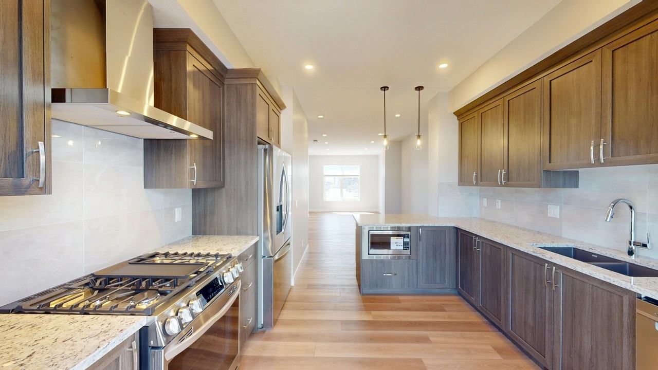 611 Mahogany Road Southeast - Photo 2 of 45