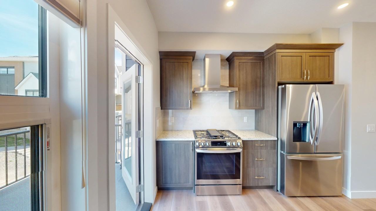 611 Mahogany Road Southeast - Photo 6 of 45