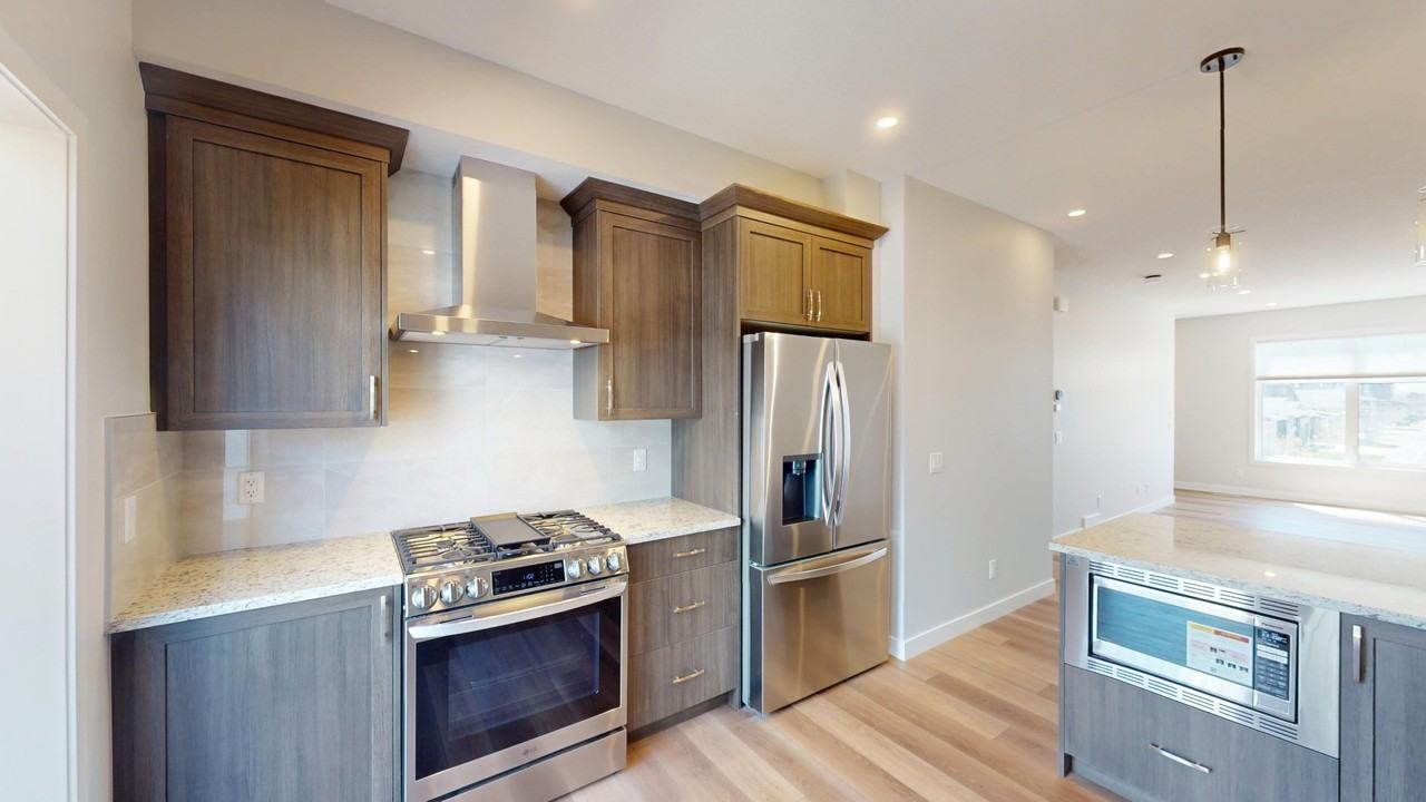 611 Mahogany Road Southeast - Photo 7 of 45