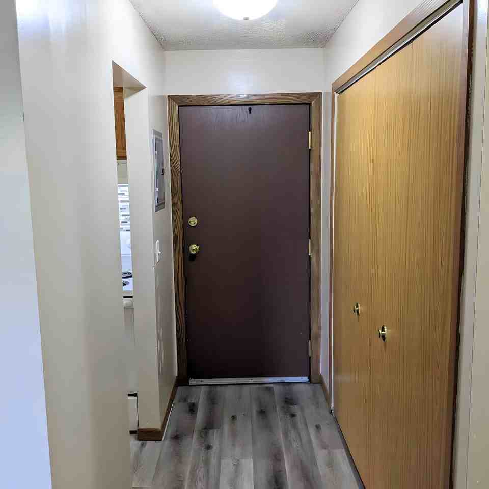 8312 Zane Ave N #8312-302 - Photo 7 of 23