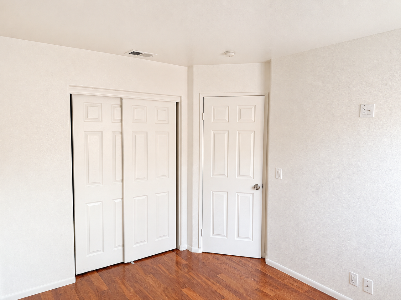 753 Cardona Ave #1 - Photo 6 of 10