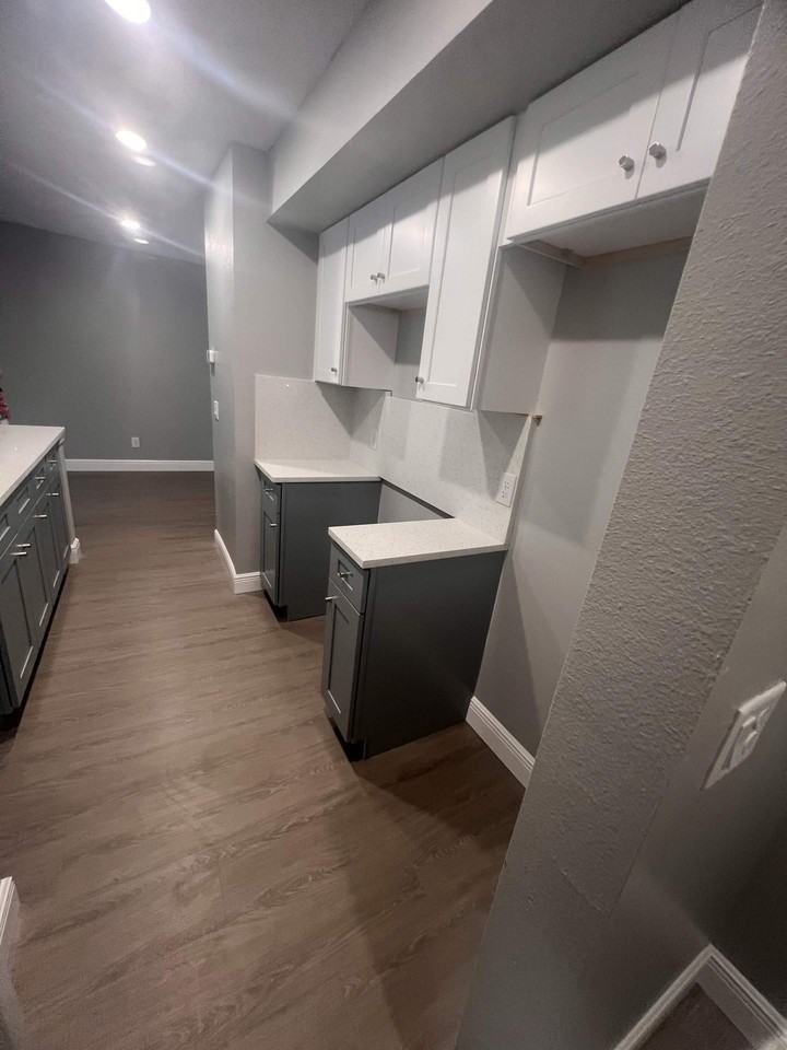 3024 Parkway Boulevard - 1Unit 101Blossom Park Villas #1 - Photo 4 of 13
