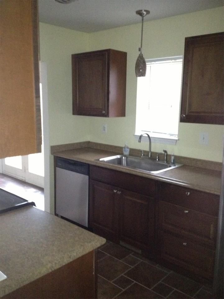 236 Meadow View Ln #1 - Photo 2 of 10