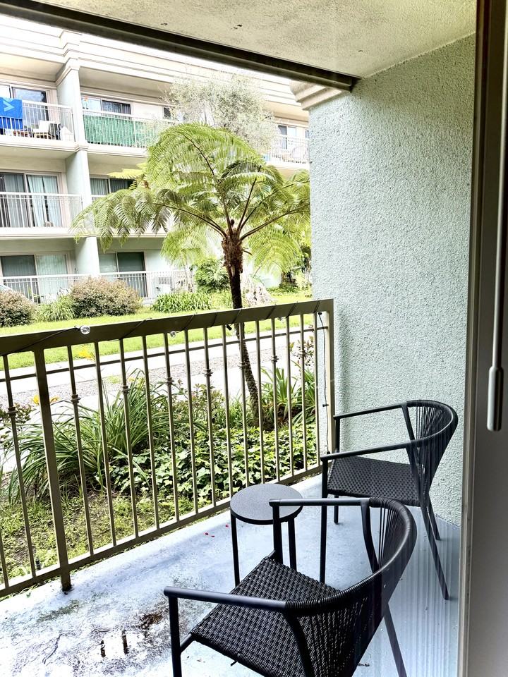4049 Via Marina - Photo 5 of 9
