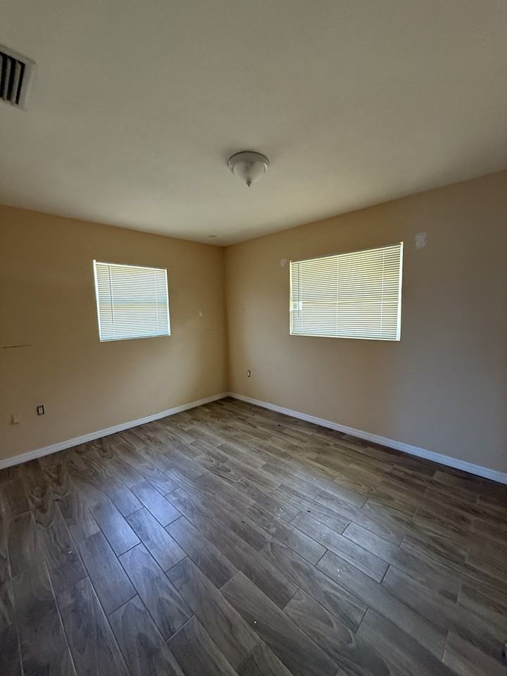 2236 Wolverton Ct #1 - Photo 5 of 7
