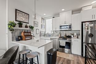 2045 Nw 60th St #B - Photo 1 of 1