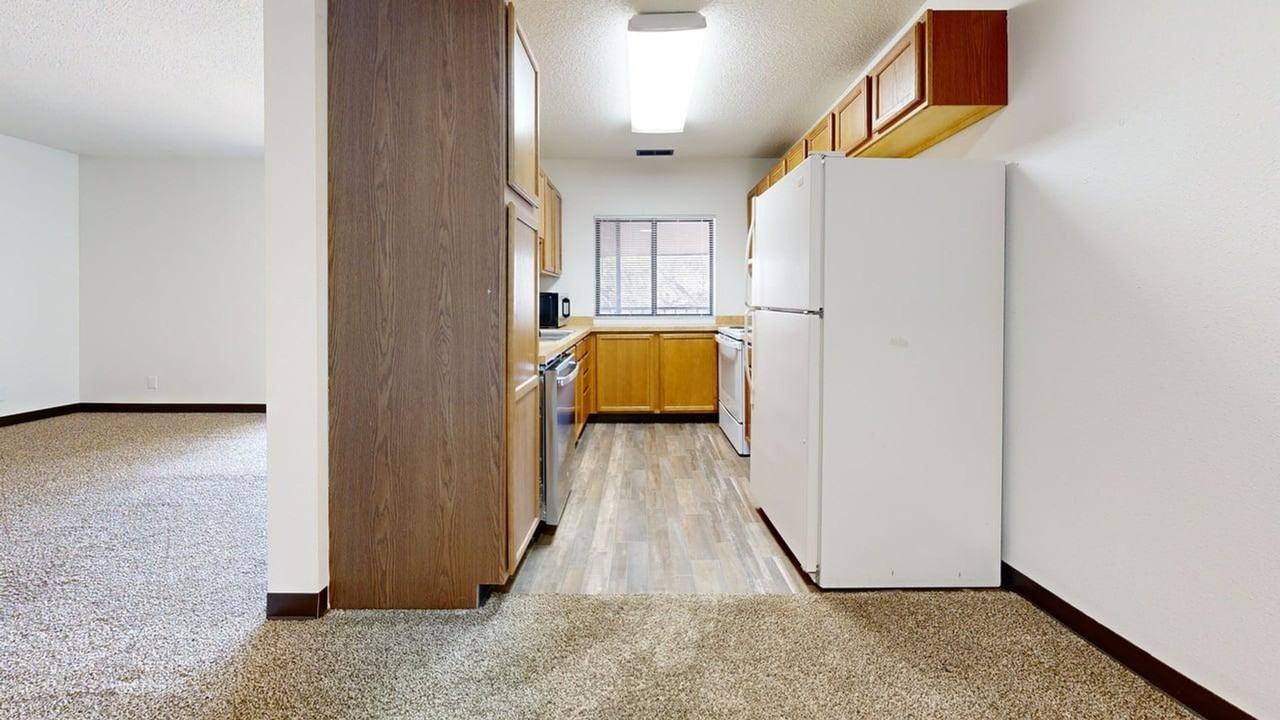 215 E Arbor (Bismarck,ND) - Photo 3 of 9