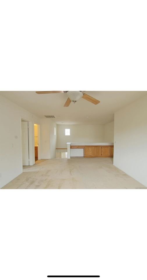 31719 Poppy St #1 - Photo 7 of 18