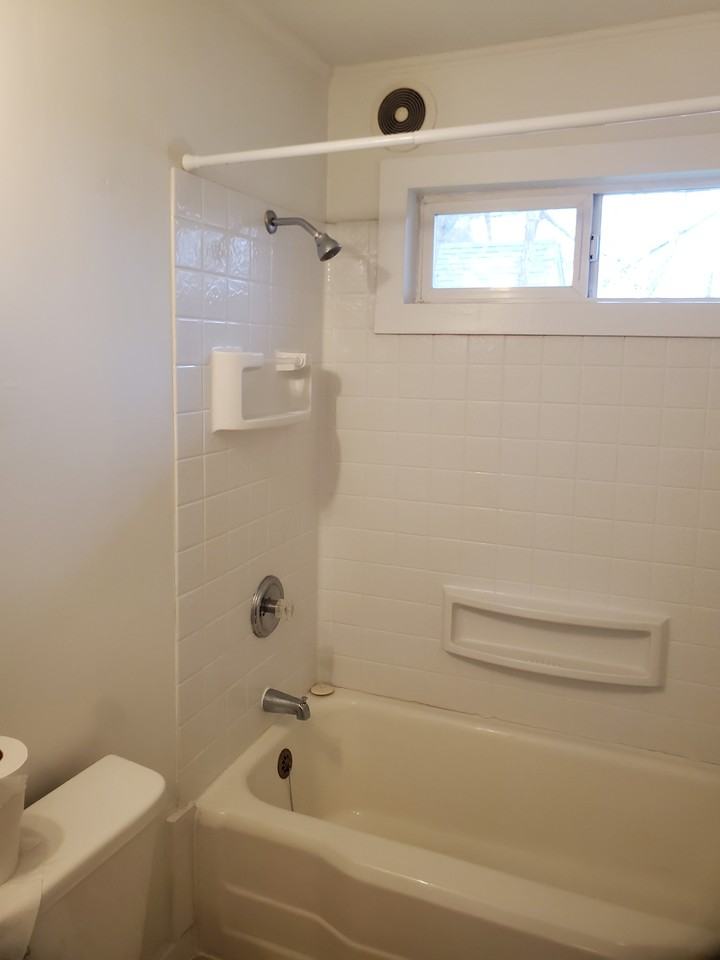 205 E 31st Ave #205 - Photo 6 of 9