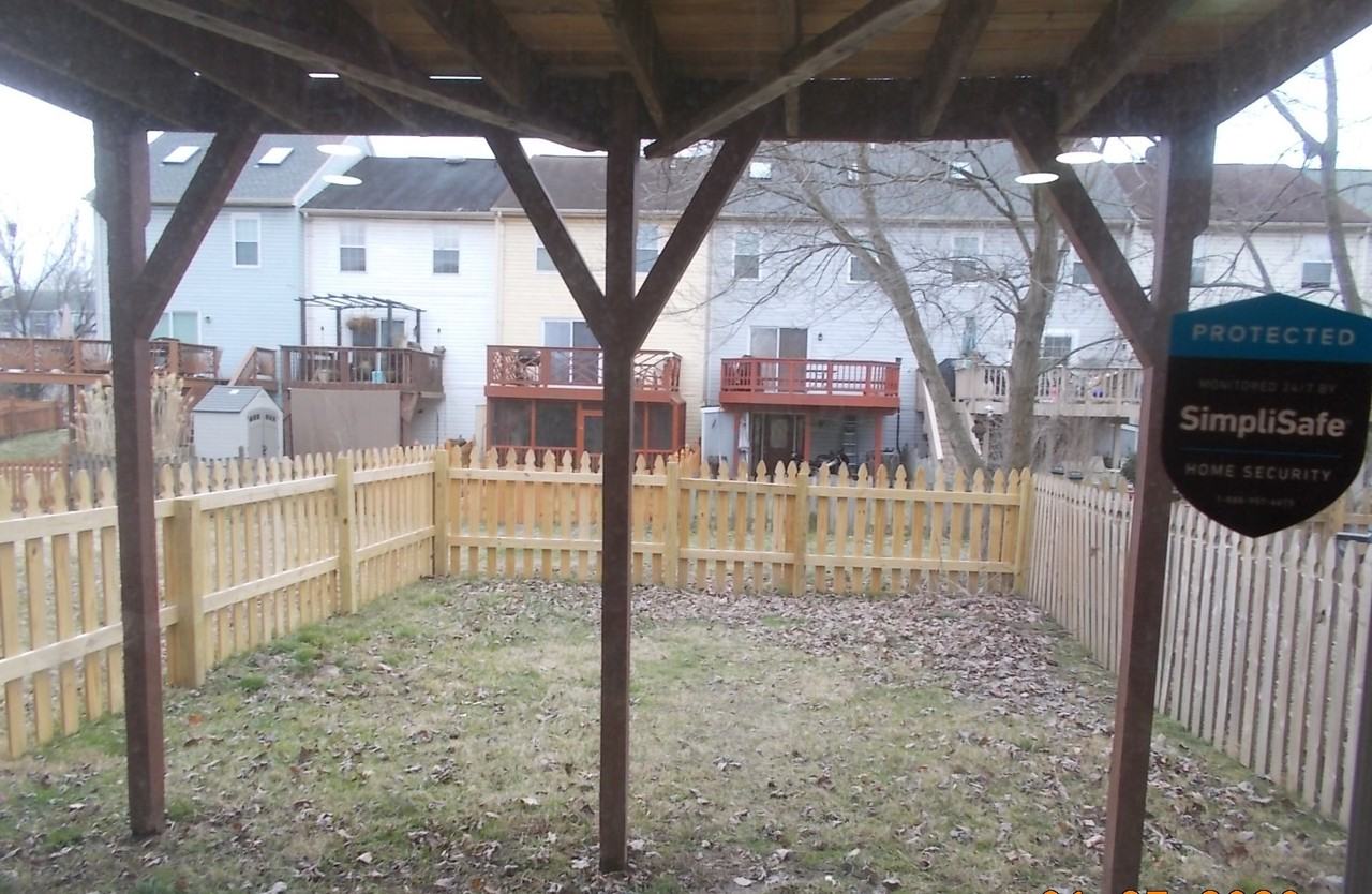 1046 Agate Dr #1 - Photo 3 of 14