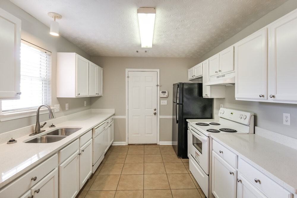 4302 Marci St - Photo 6 of 16