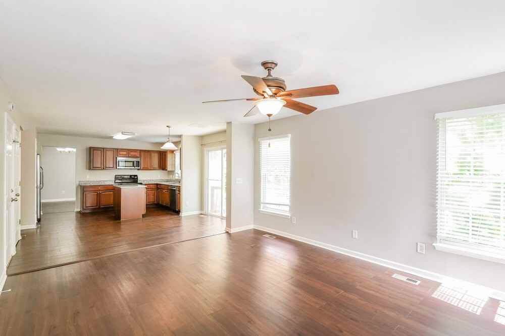 1437 Timber Ridge Cir - Photo 6 of 18