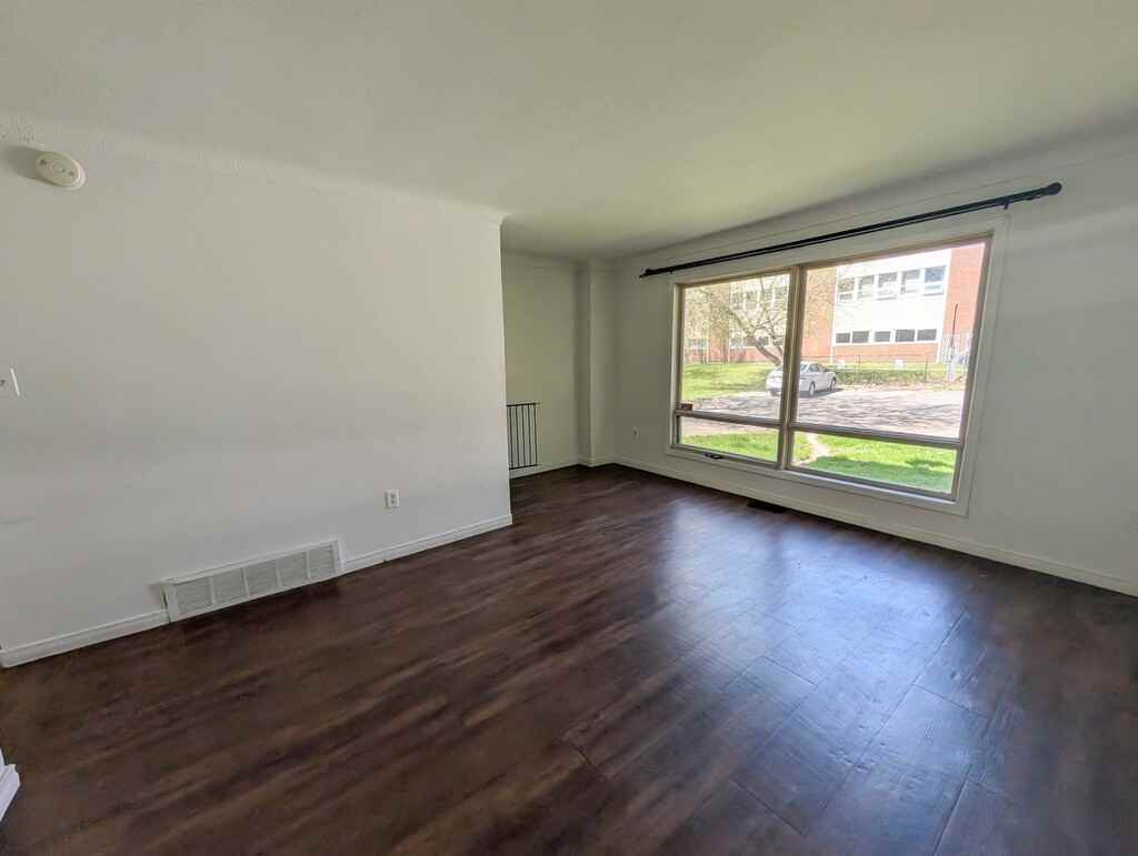 5963 Valley Way - Photo 3 of 18
