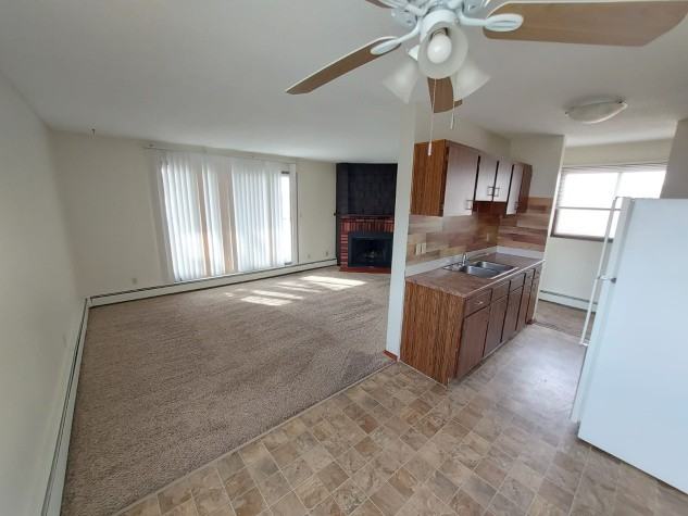 7148 Parke Ave - Photo 6 of 16