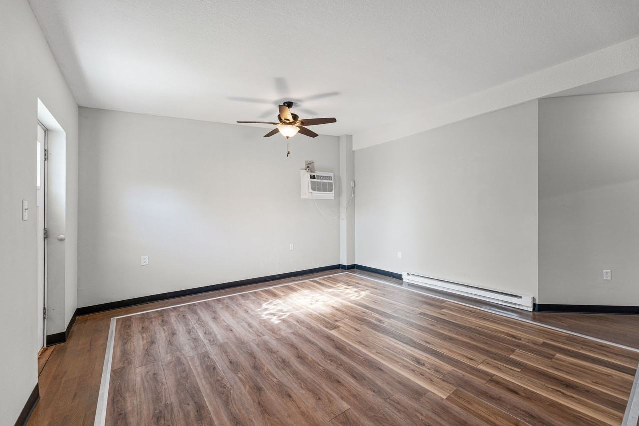 200 S Union St #2 - Photo 5 of 15