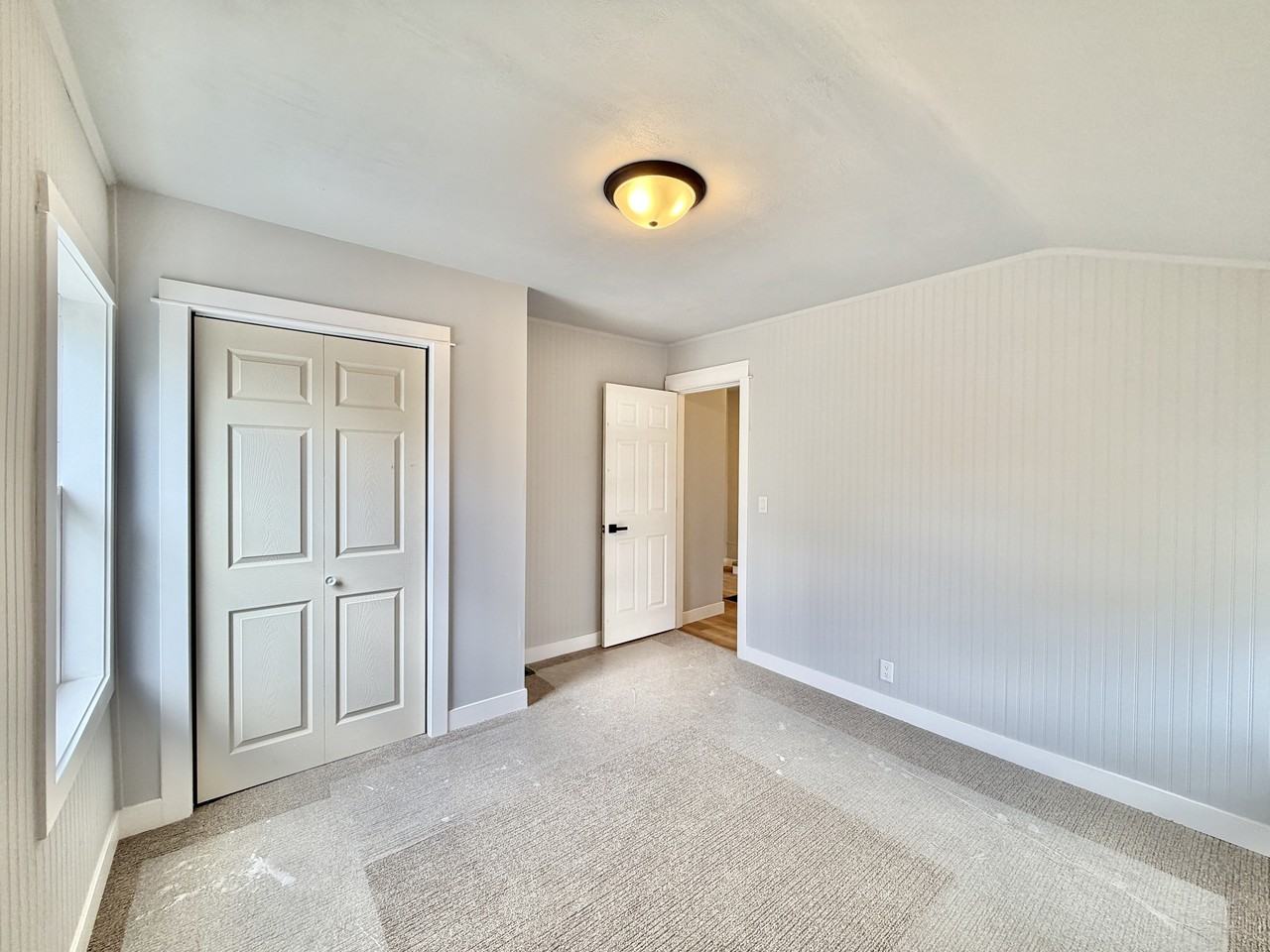 337 N Jackson St #1 - Photo 4 of 24