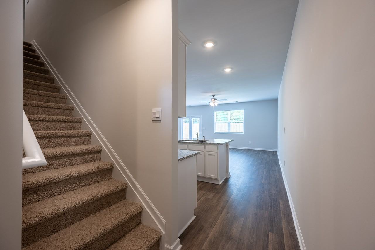 3422 Firestone Dr #1 - Photo 3 of 23