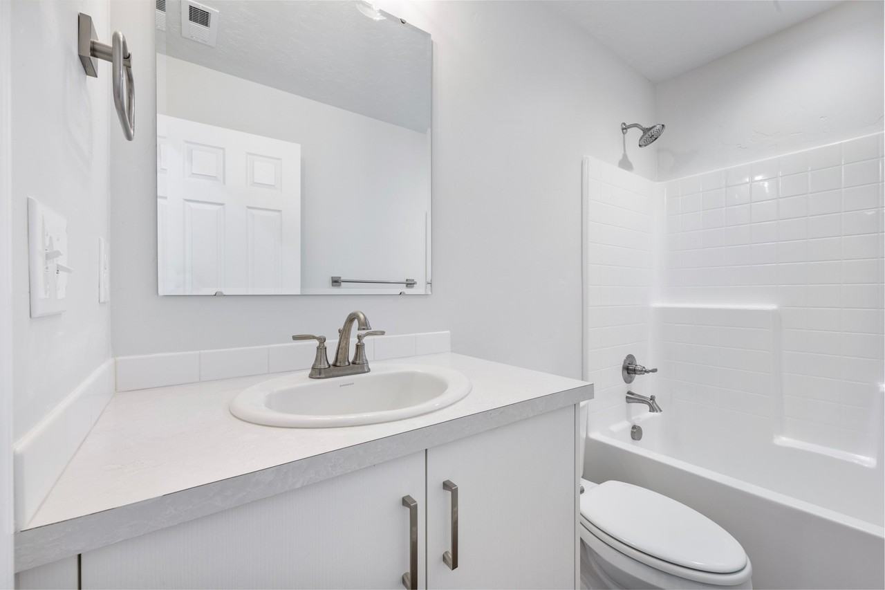 823 East 19th North Street #1 - Photo 6 of 24