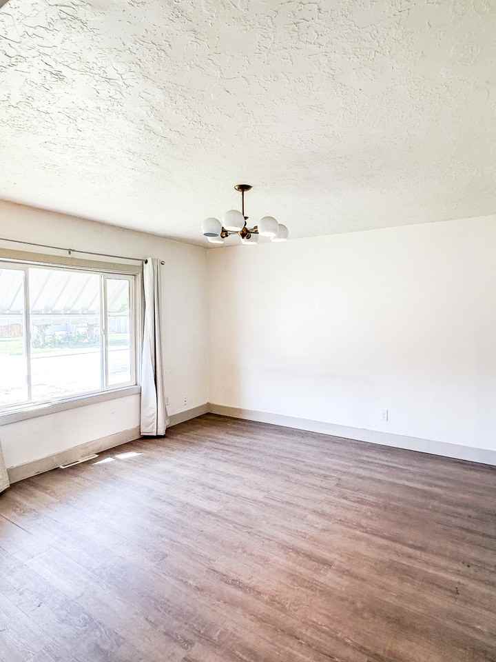 348 8th St #1 - Photo 7 of 50