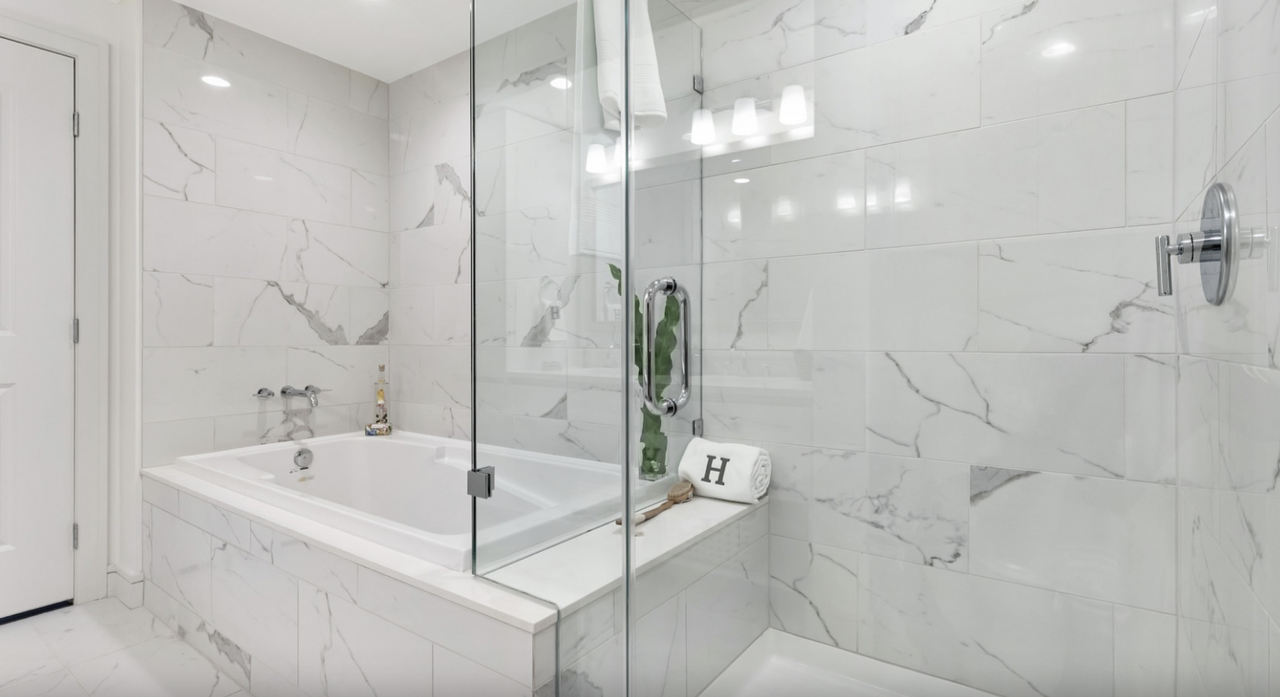 368 West 5th Street - Photo 4 of 30