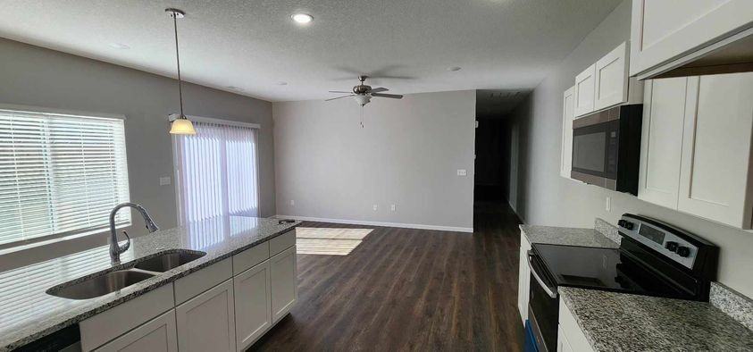 2325 N Burns Ave #2327 - Photo 4 of 14