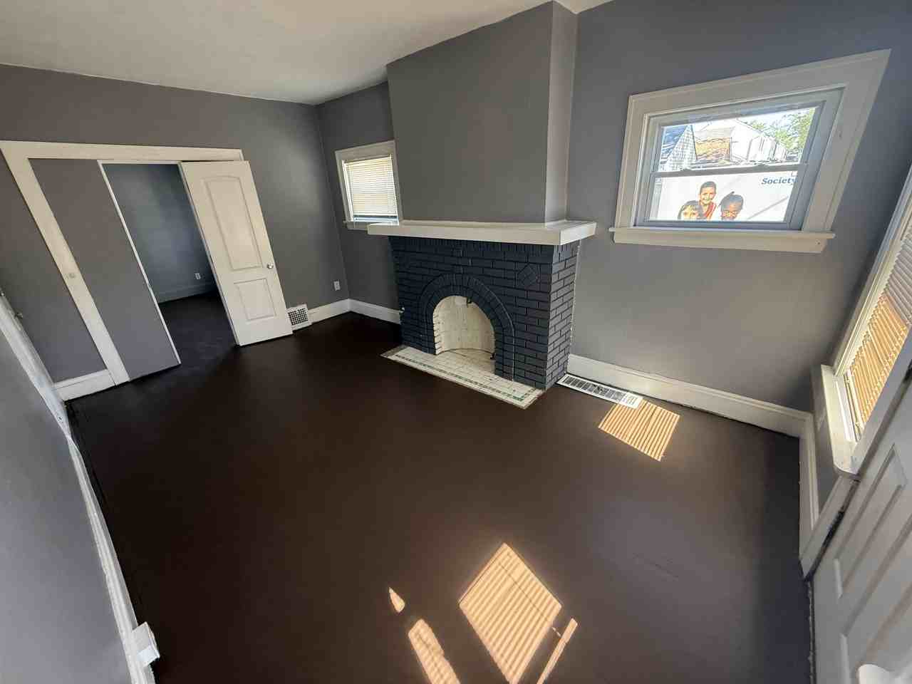 3412 E 147th St #1 - Photo 2 of 20