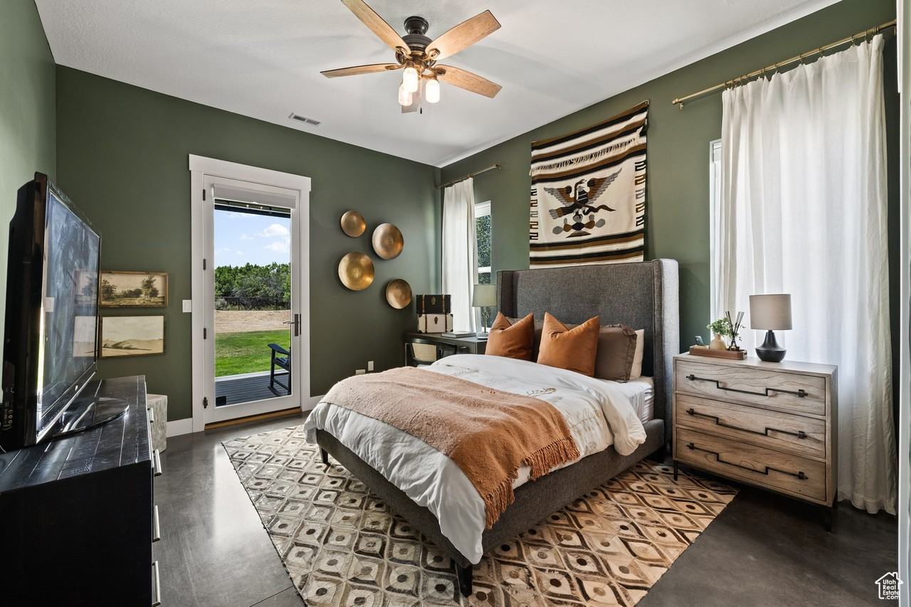 5240 Lake Creek Rd #1 - Photo 5 of 50