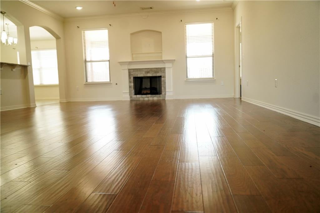 381 Holly St #1 - Photo 3 of 23
