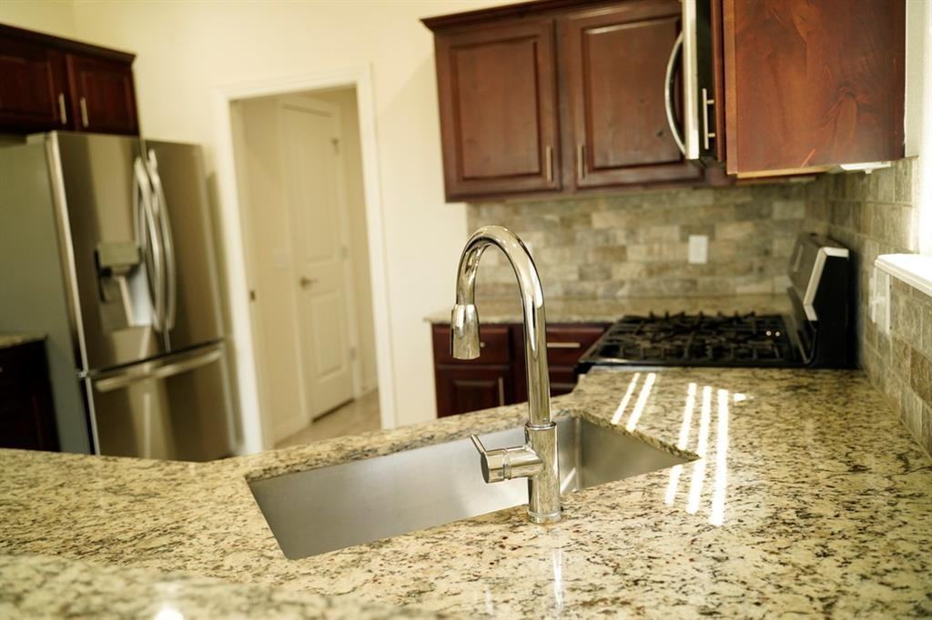 381 Holly St #1 - Photo 7 of 23