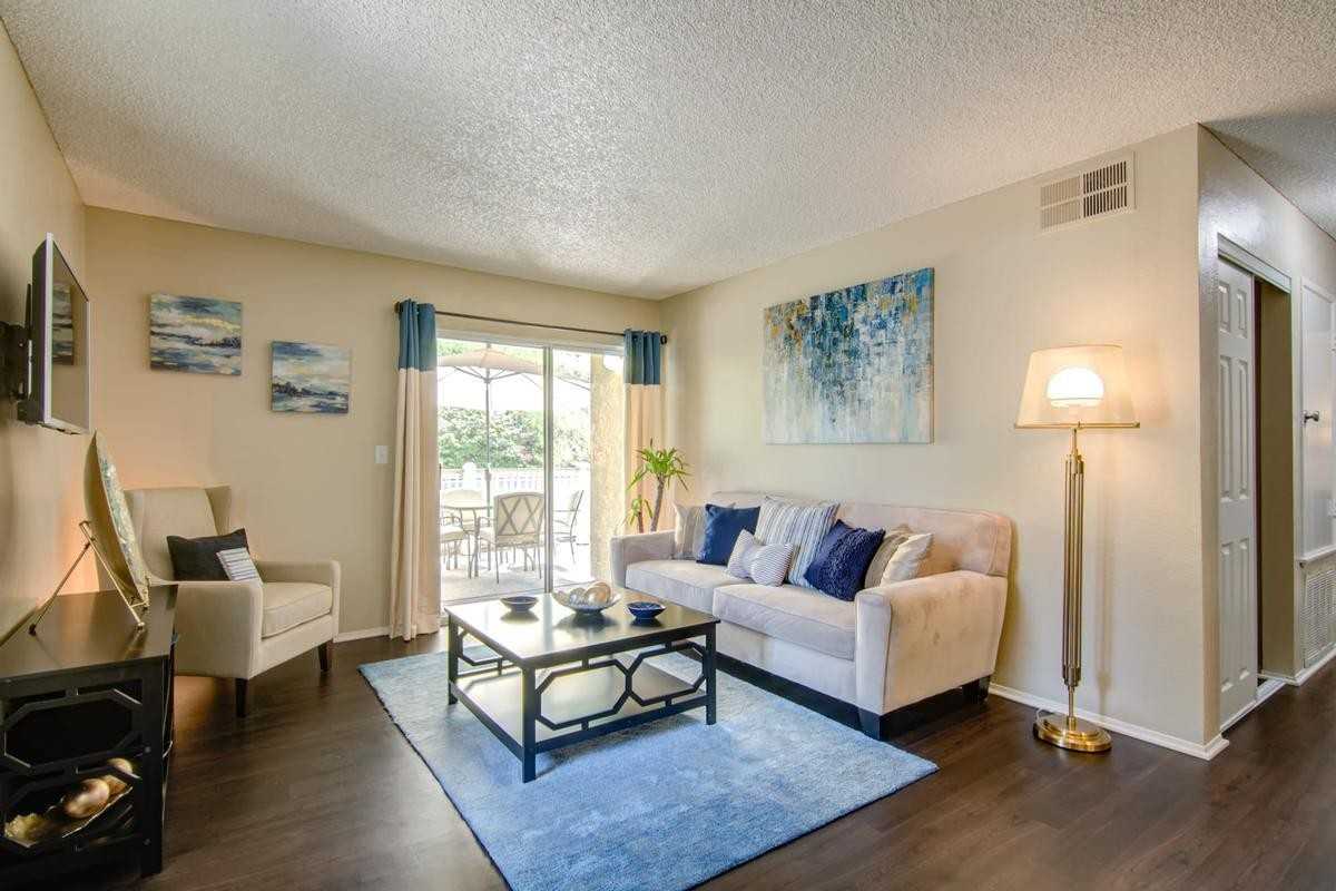 3115 Sweetwater Springs Blvd - Photo 5 of 20