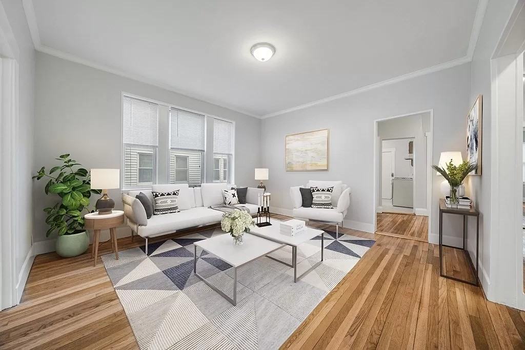 48 Clark Avenue48 Clark Avenue - 2L #2L - Photo 2 of 10