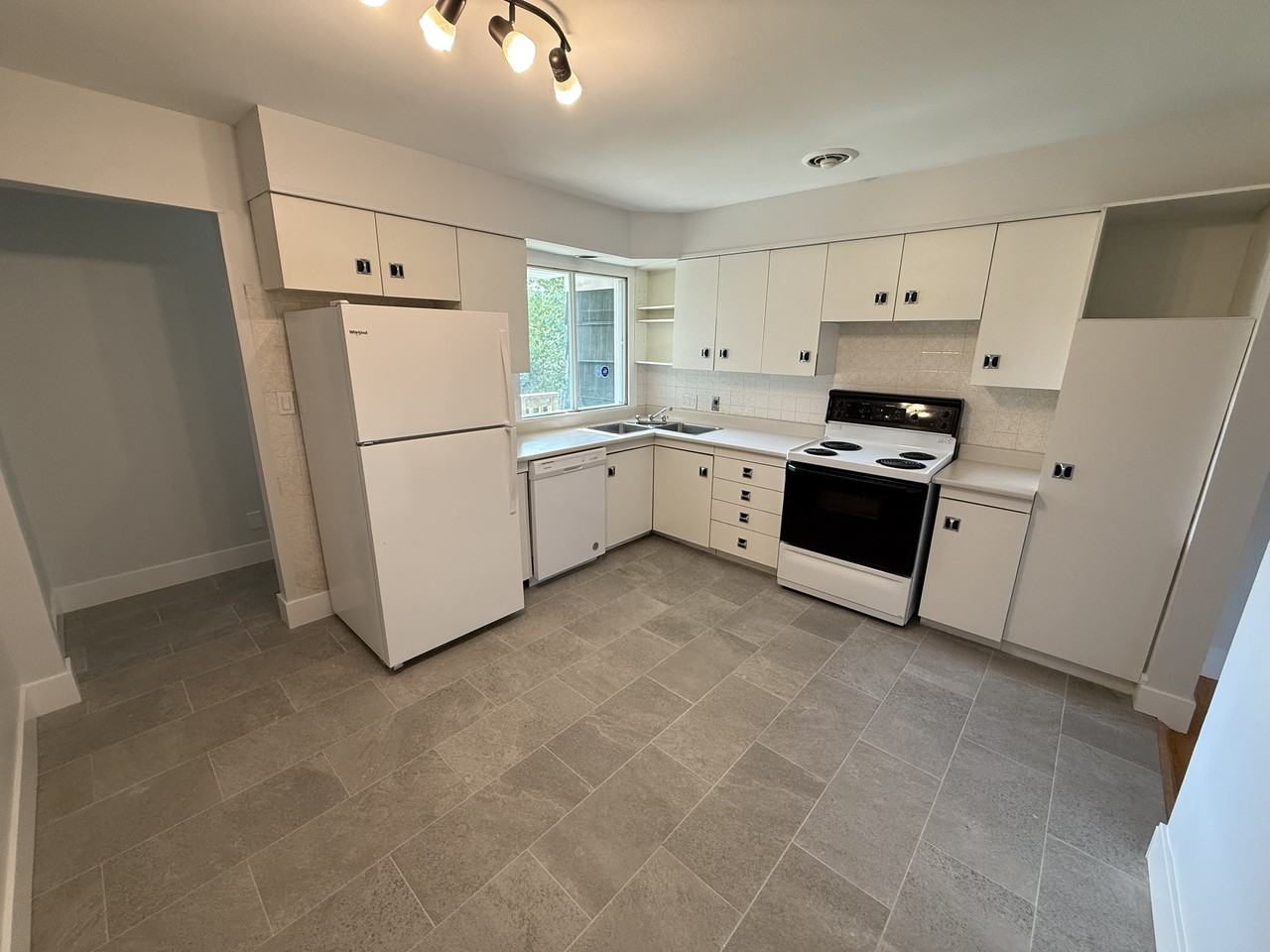 14 Jones Street - Photo 7 of 20