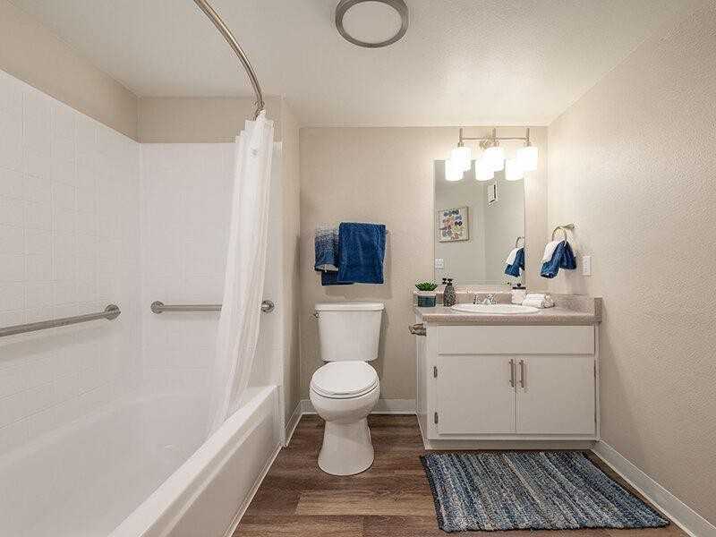 501 W Zia Rd - Photo 4 of 11