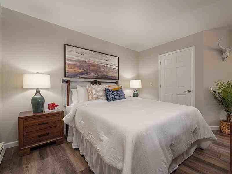 2251 S Fort Apache Rd - Photo 5 of 34