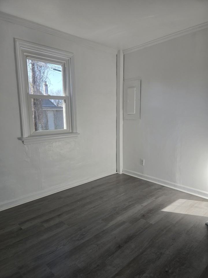 9 Holly St - Photo 5 of 10