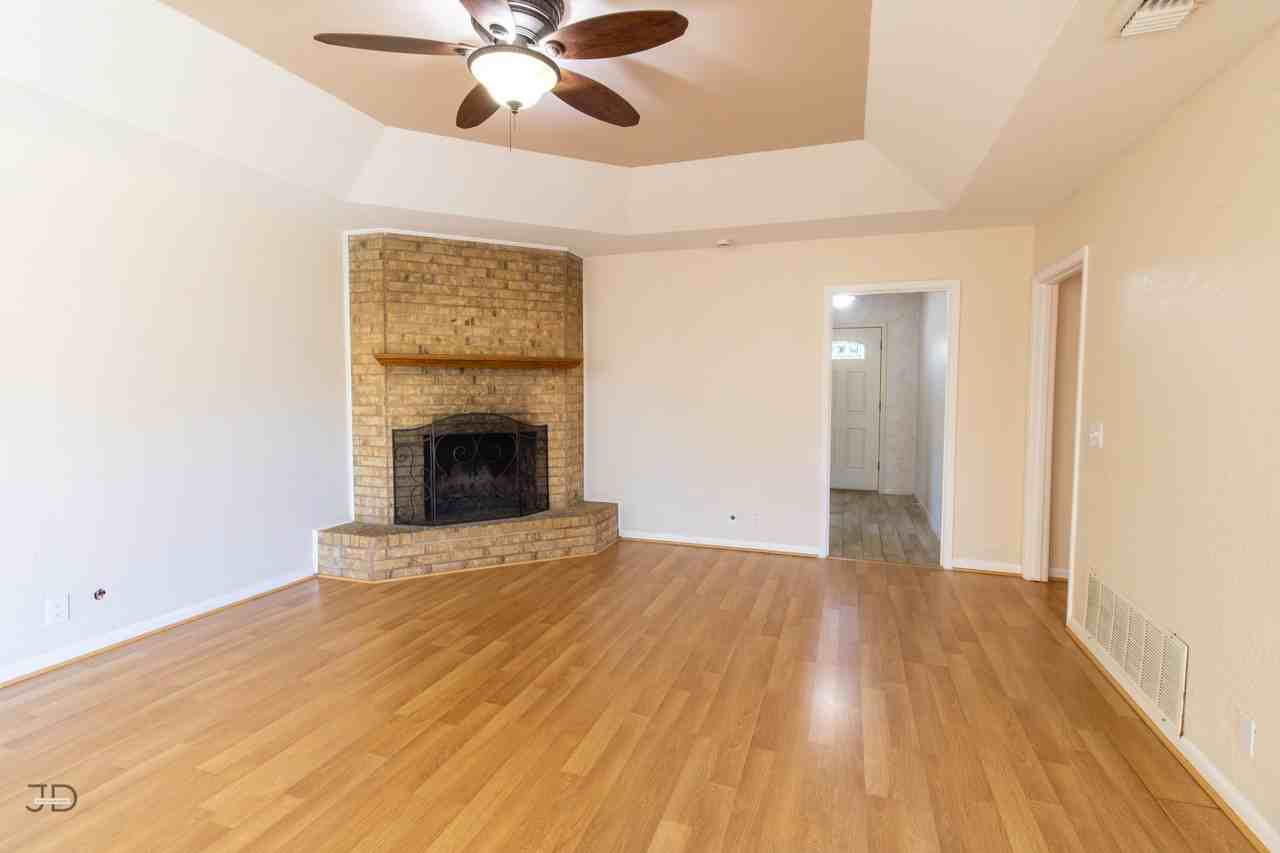 4807 Del Rio Trl #1 - Photo 3 of 29
