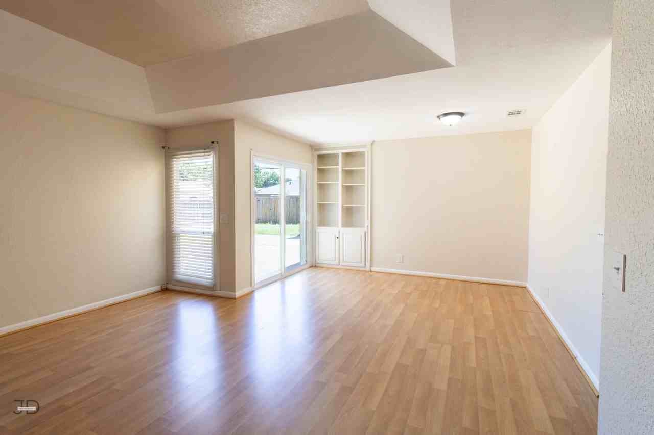 4807 Del Rio Trl #1 - Photo 7 of 29