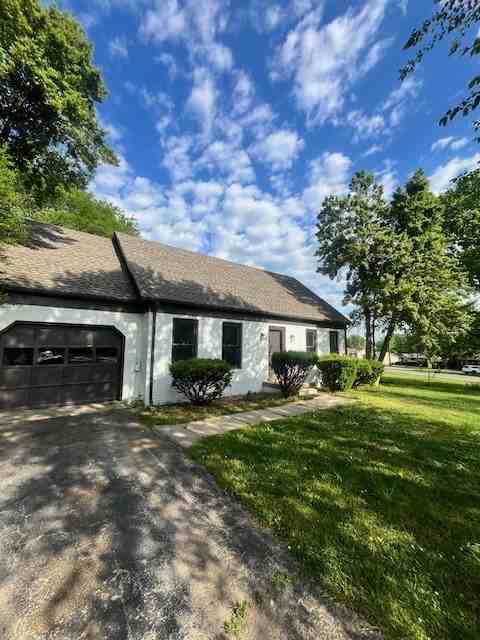204 Brookshore Ave #1 - Photo 2 of 10