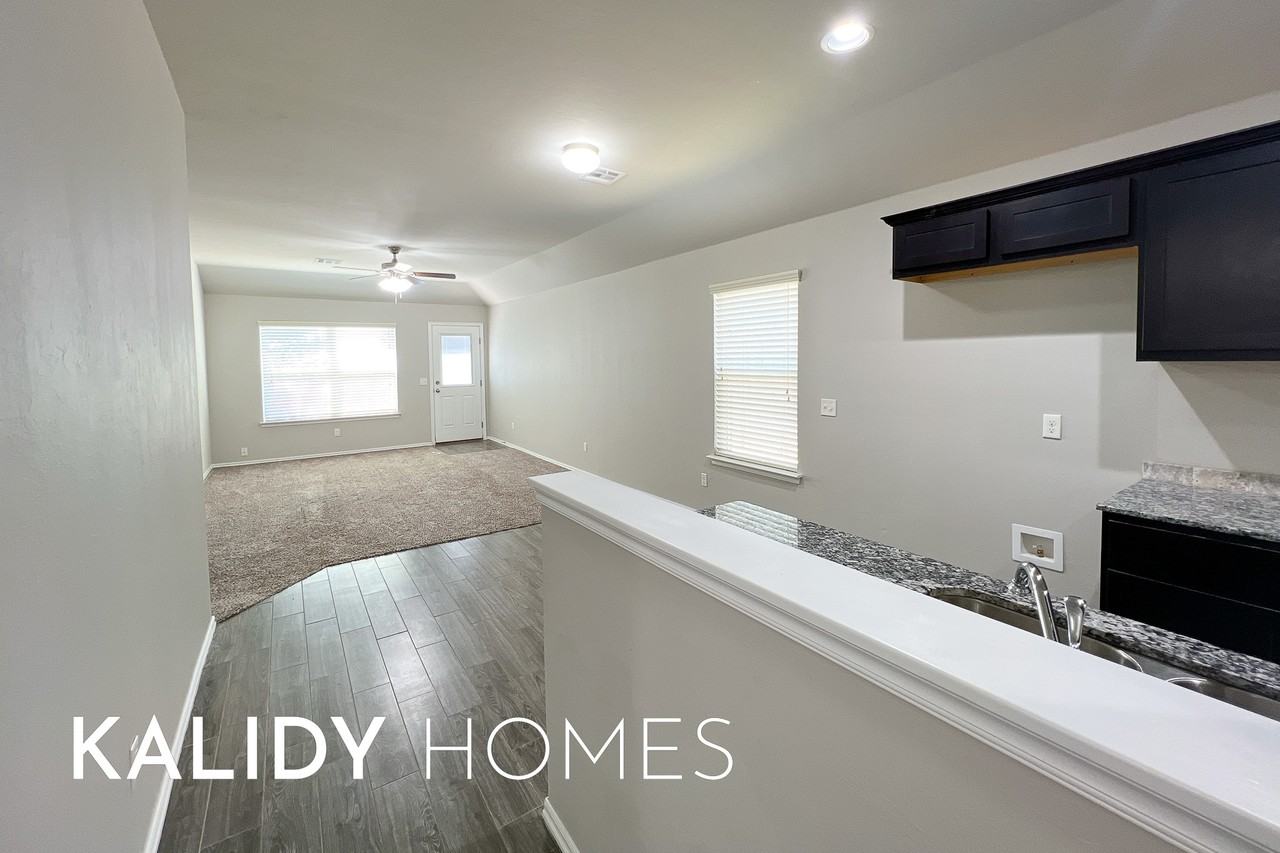 412 Nathan Way #1 - Photo 6 of 35