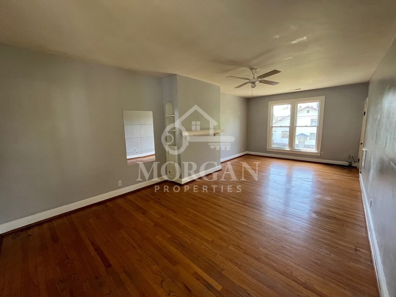 428 Delaware St - Photo 2 of 5