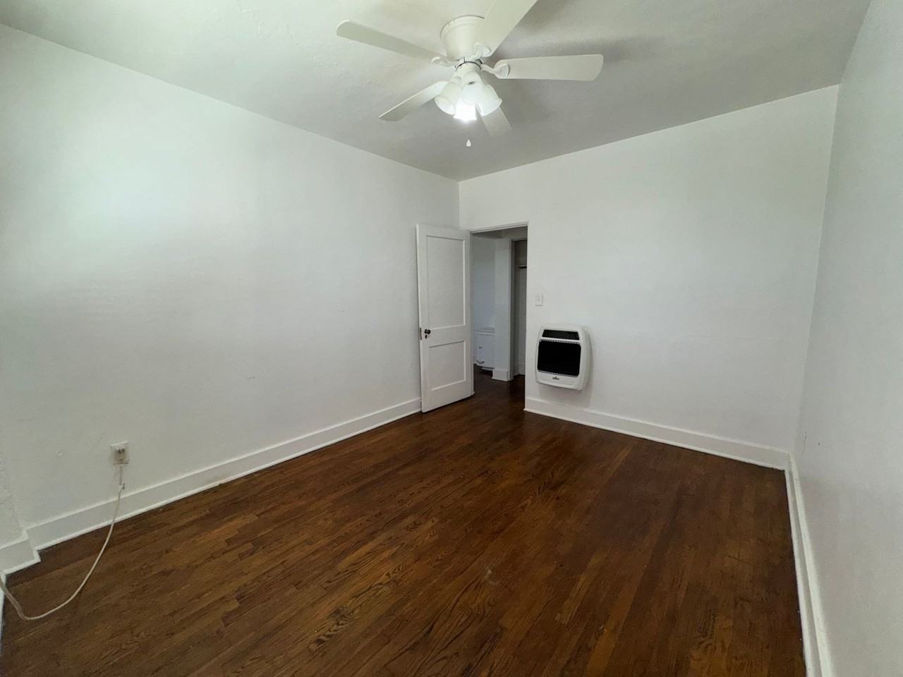 721 N State St - Photo 7 of 7