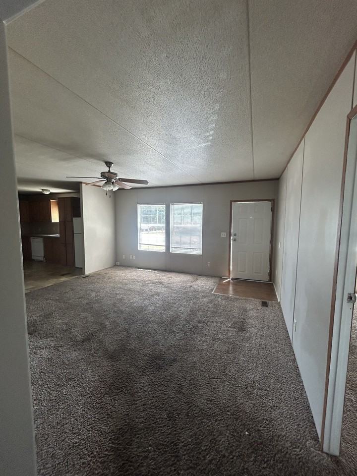 105 Zackary St #1 - Photo 2 of 13