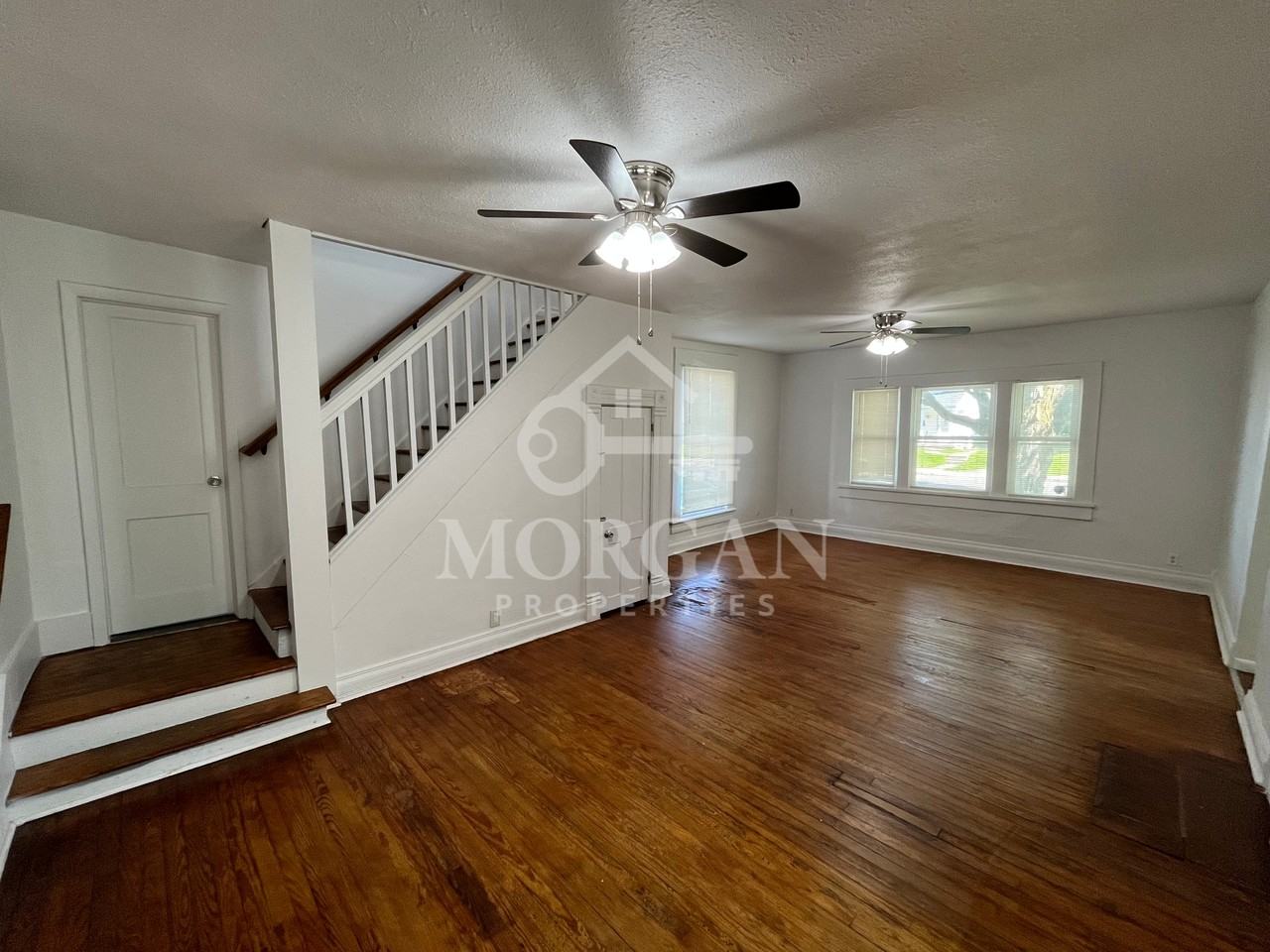 921 W 9th St #1 - Photo 2 of 9