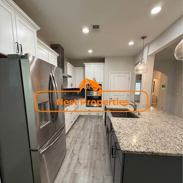 658 Frow Dr #1 - Photo 4 of 12