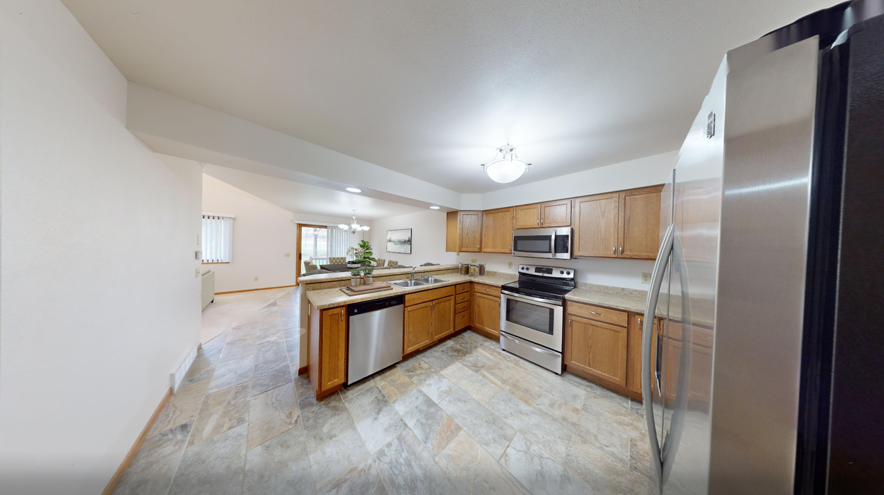 1202 N 16th Ave #1202 - Photo 6 of 20