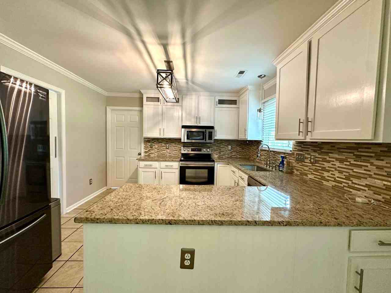 8425 Hirsch Dr #1 - Photo 4 of 50