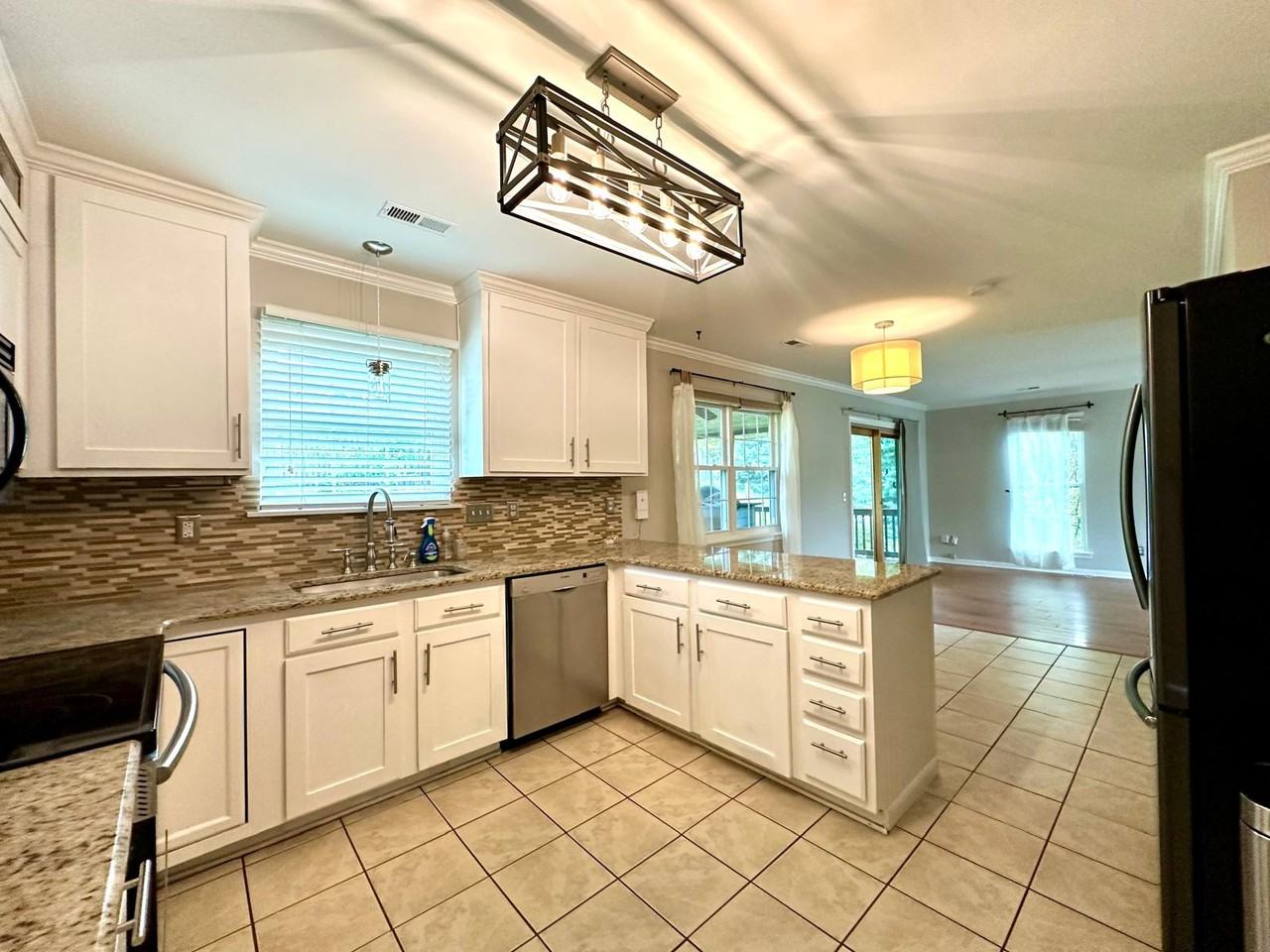 8425 Hirsch Dr #1 - Photo 7 of 50