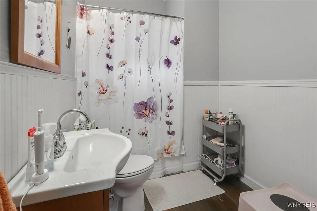 306 Virginia St #2 - Photo 5 of 7